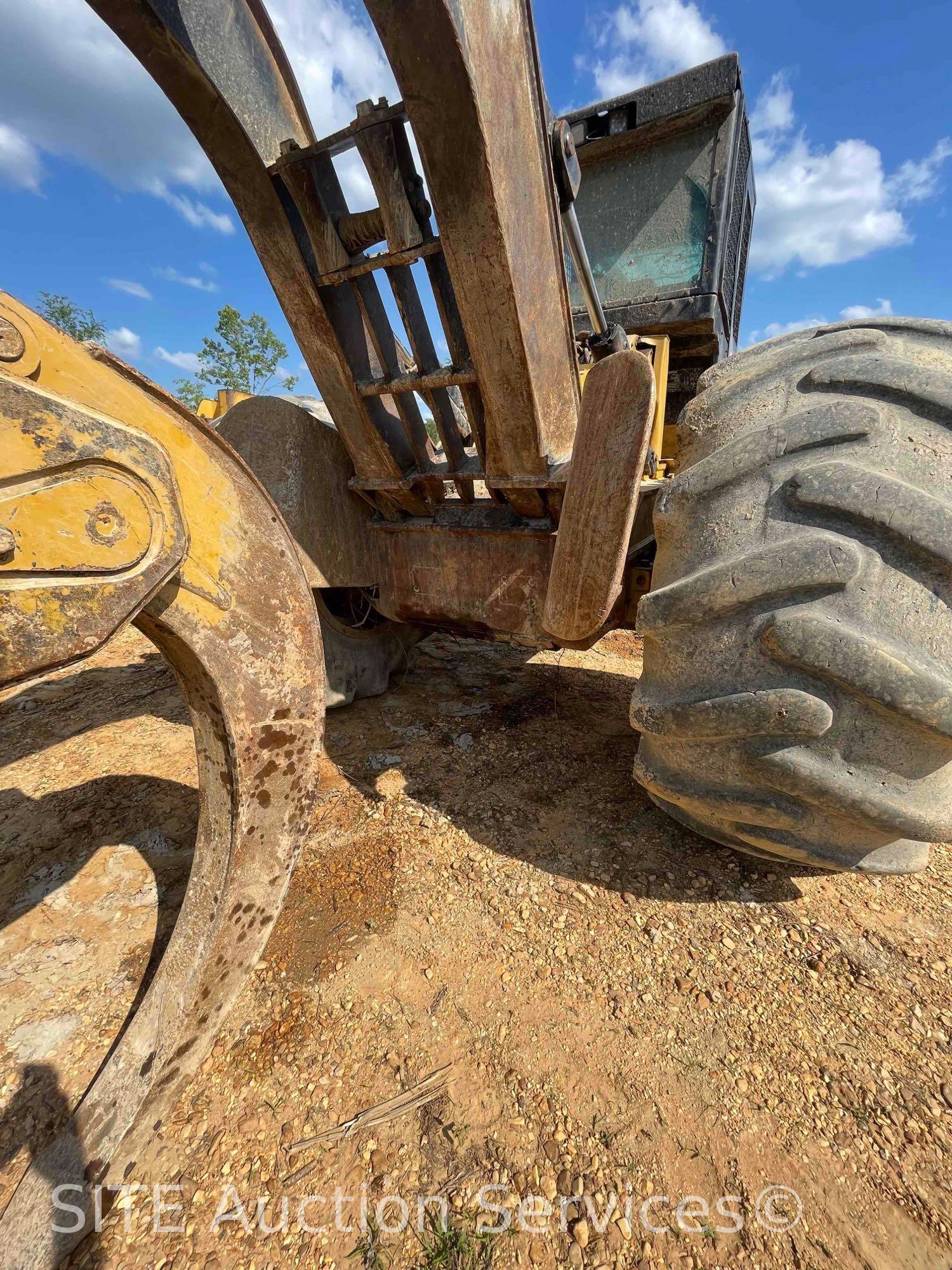 2010 CAT 525C Grapple Skidder