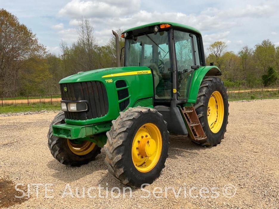 2009 John Deere 7130 MFWD Tractor