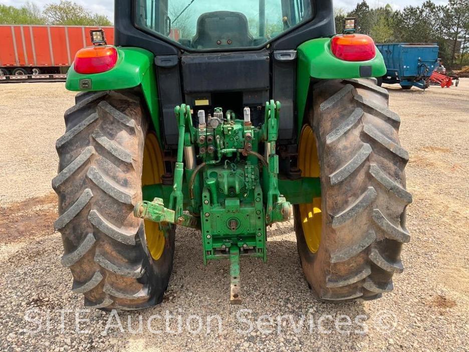 2009 John Deere 7130 MFWD Tractor