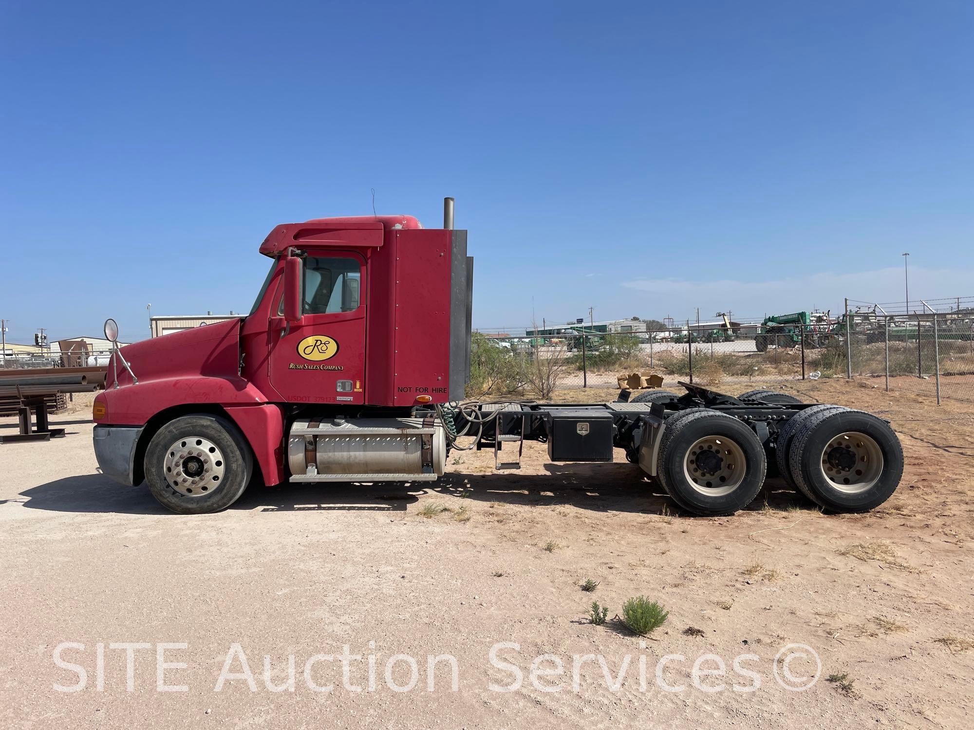 1999 Freightliner FLC120 T/A Truck Tractor