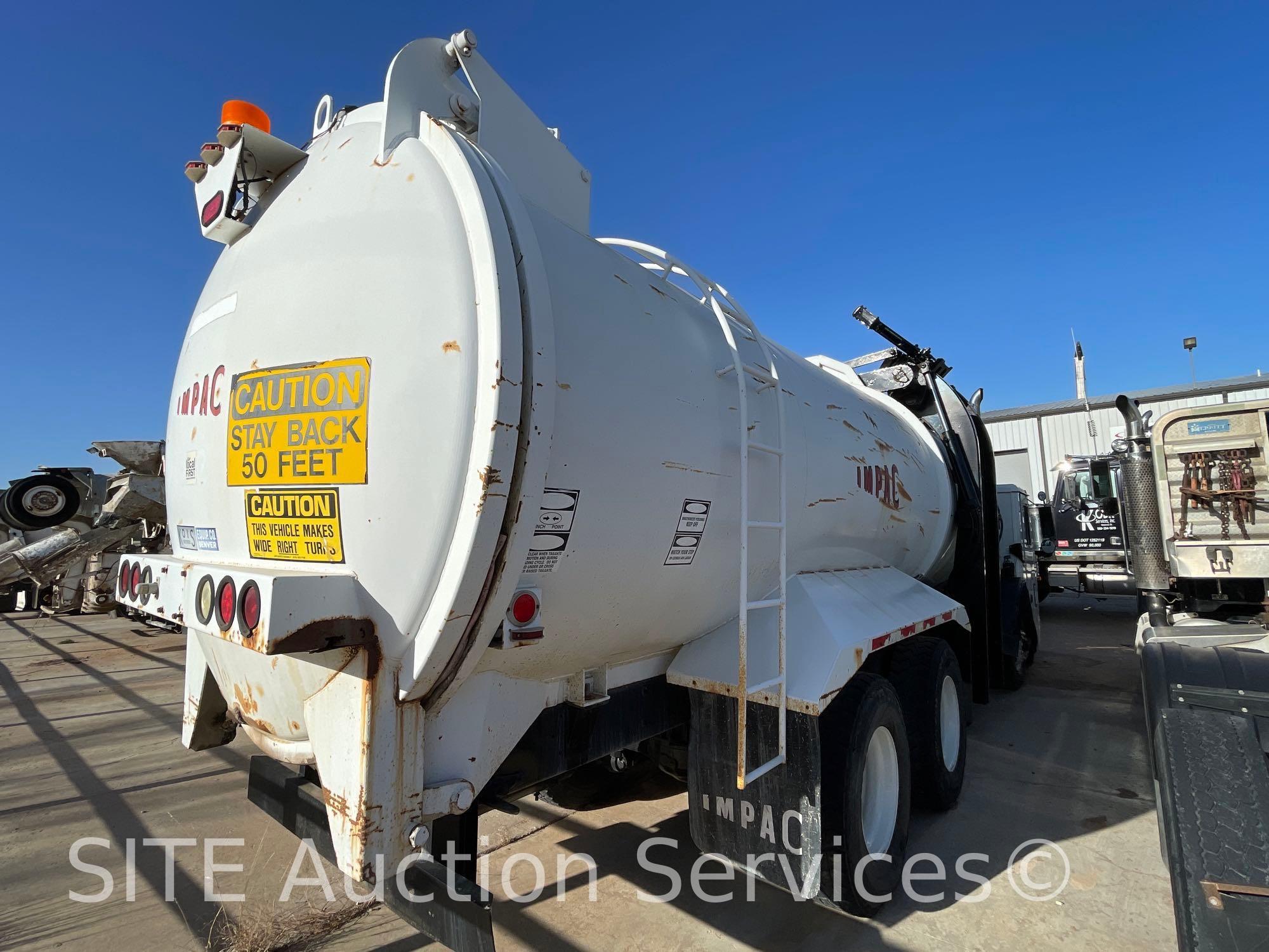 2001 Mack LE613 T/A COE Side Load Garbage Truck