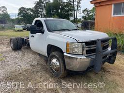 2013 Chevrolet Silverado 3500HD Cab and Chassis Truck