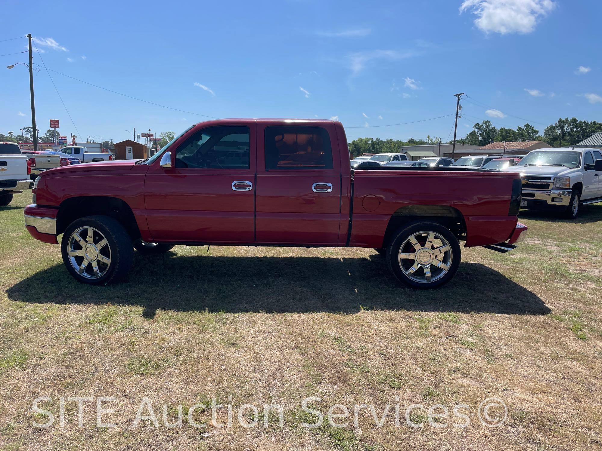 2005 Chevrolet Silverado 1500 Extended Cab Pickup Truck