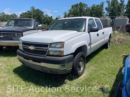 2005 Chevrolet Silverado 2500 Crew Cab Truck