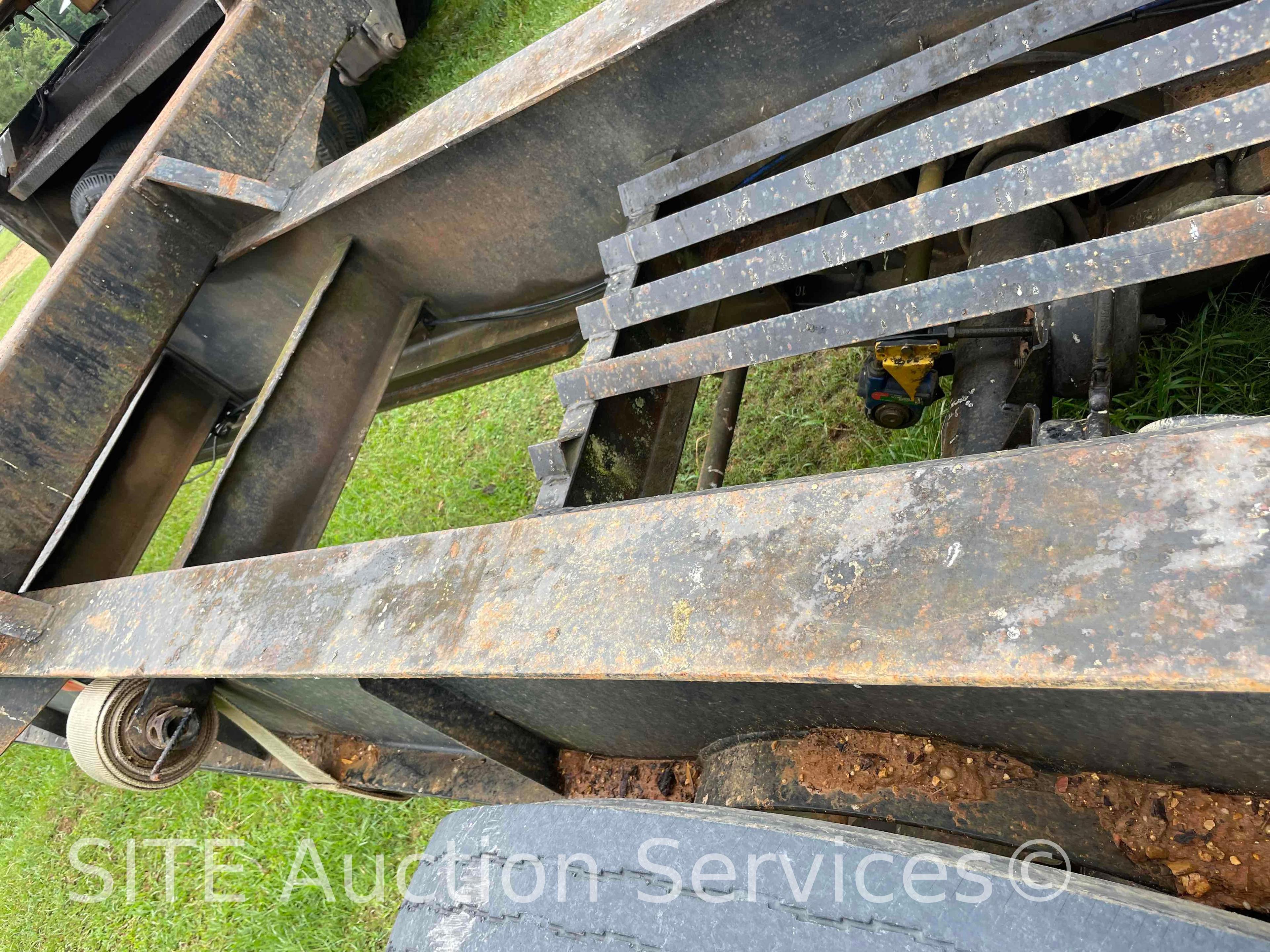 1995 OT Fabricating 4 Bolster T/A Logging Trailer