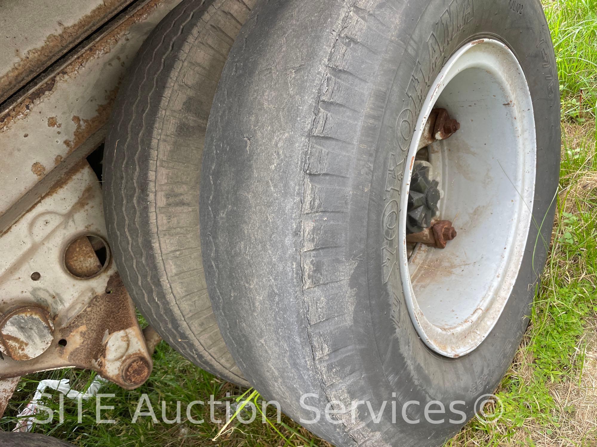 Fruehauf T/A Dry Van Trailer