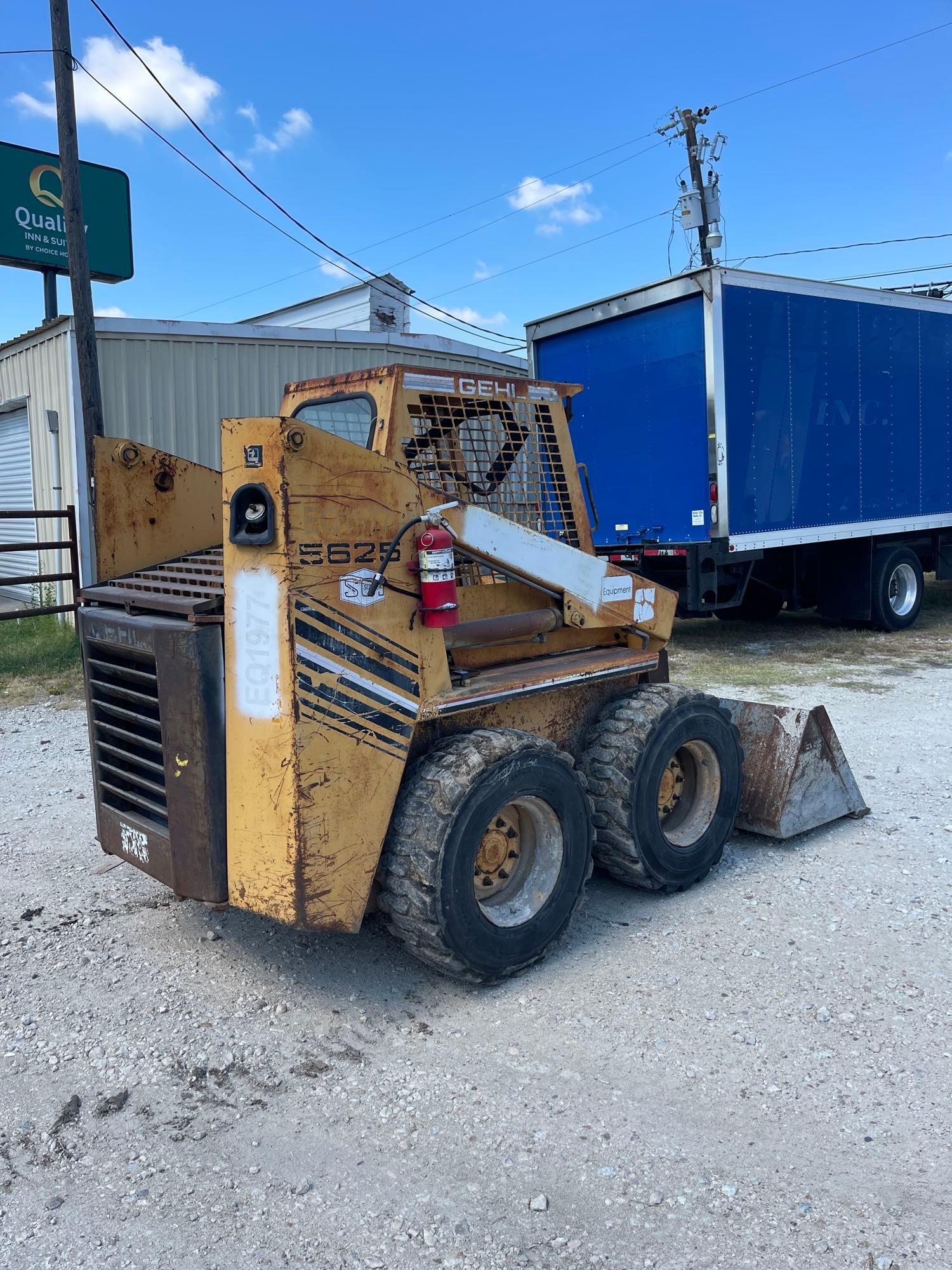 Gehl 5625 Skid Steer Loader