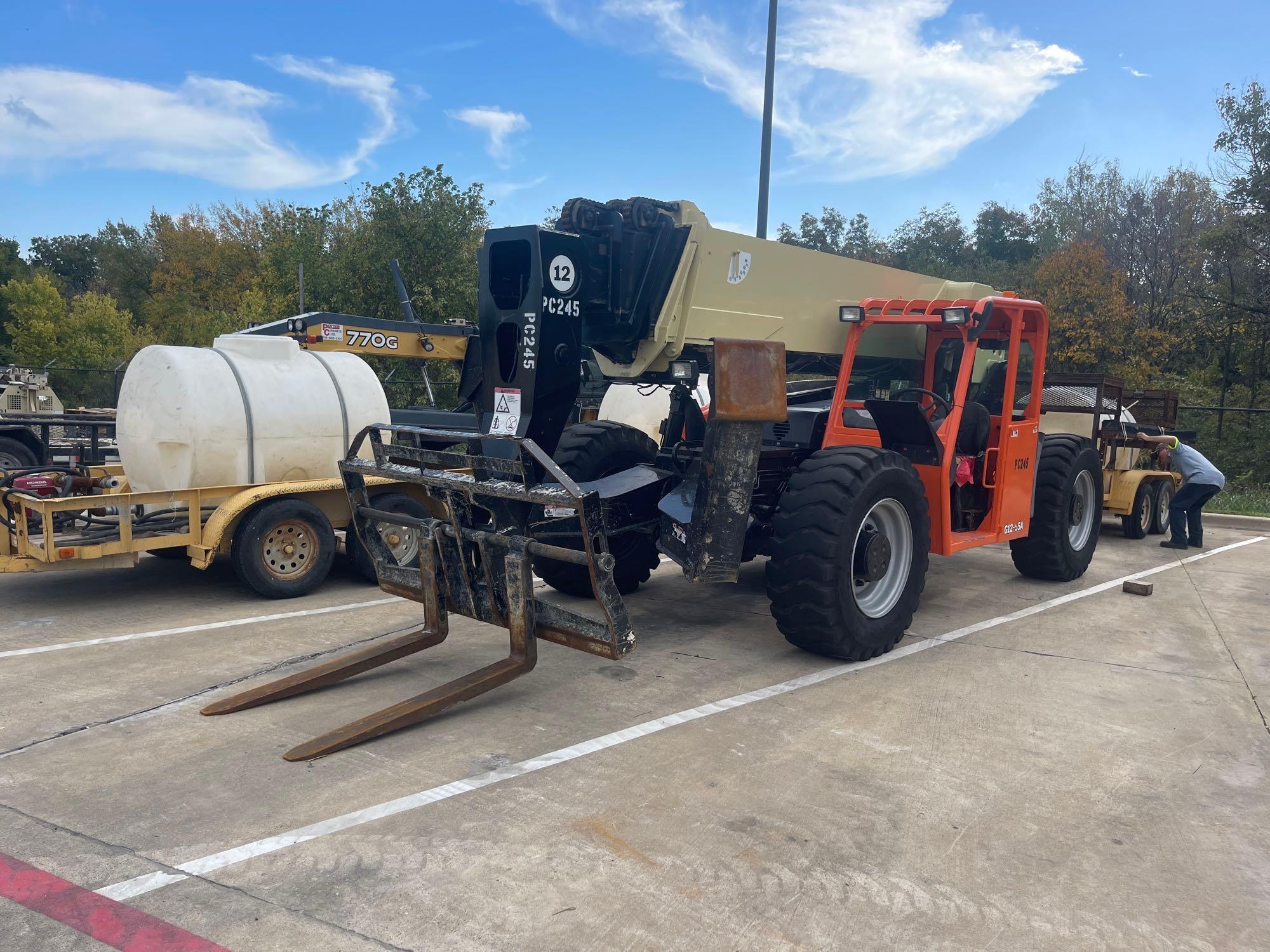 2014 JLG G12-55A 4x4x4 Telescopic Forklift