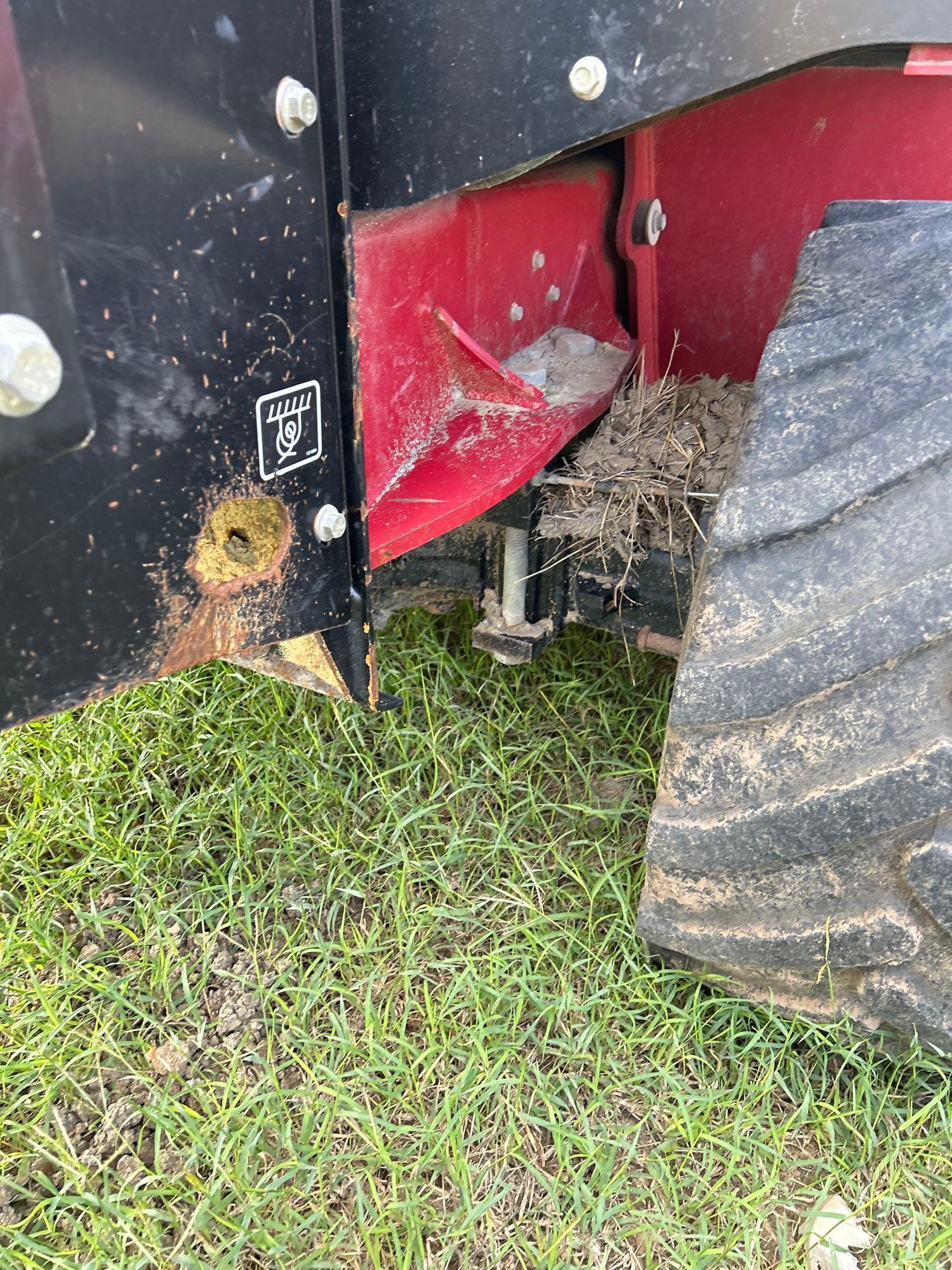 2013 Toro RT600 Riding Trencher