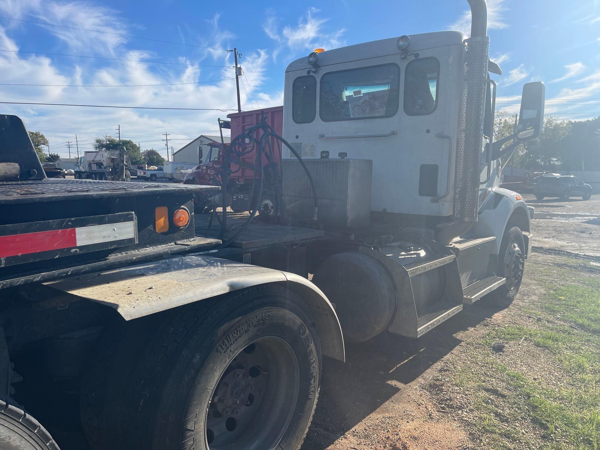 2018 Peterbilt 567 T/A Daycab Truck Tractor