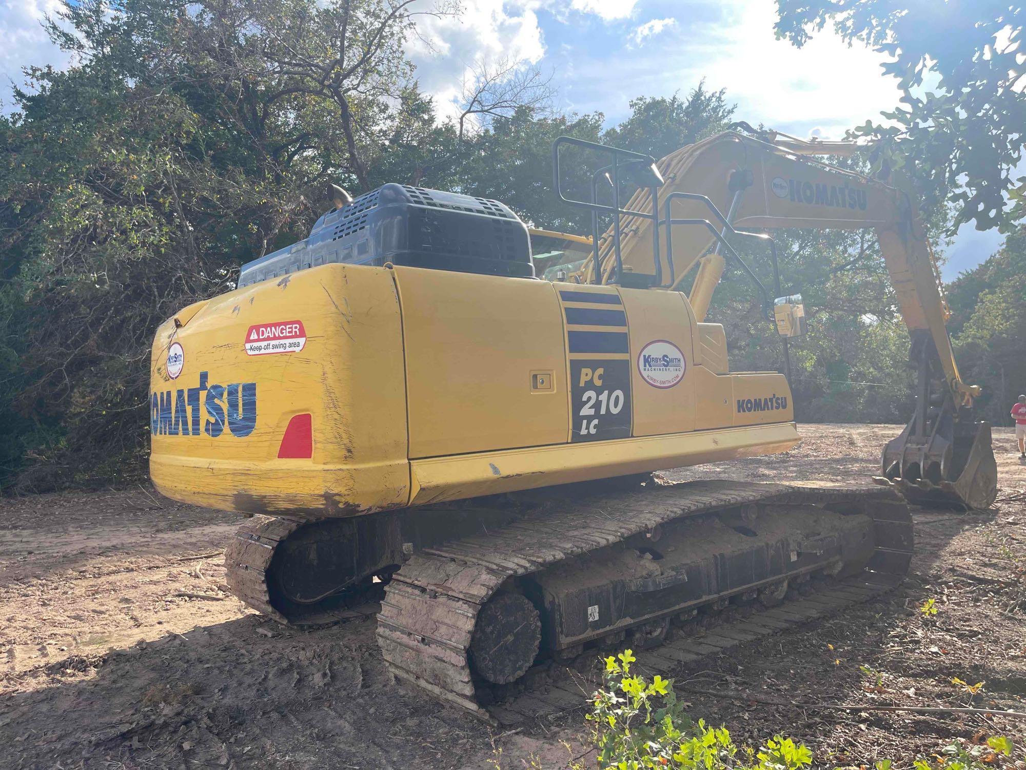 2019 Komatsu PC210LC-11 Hydraulic Excavator