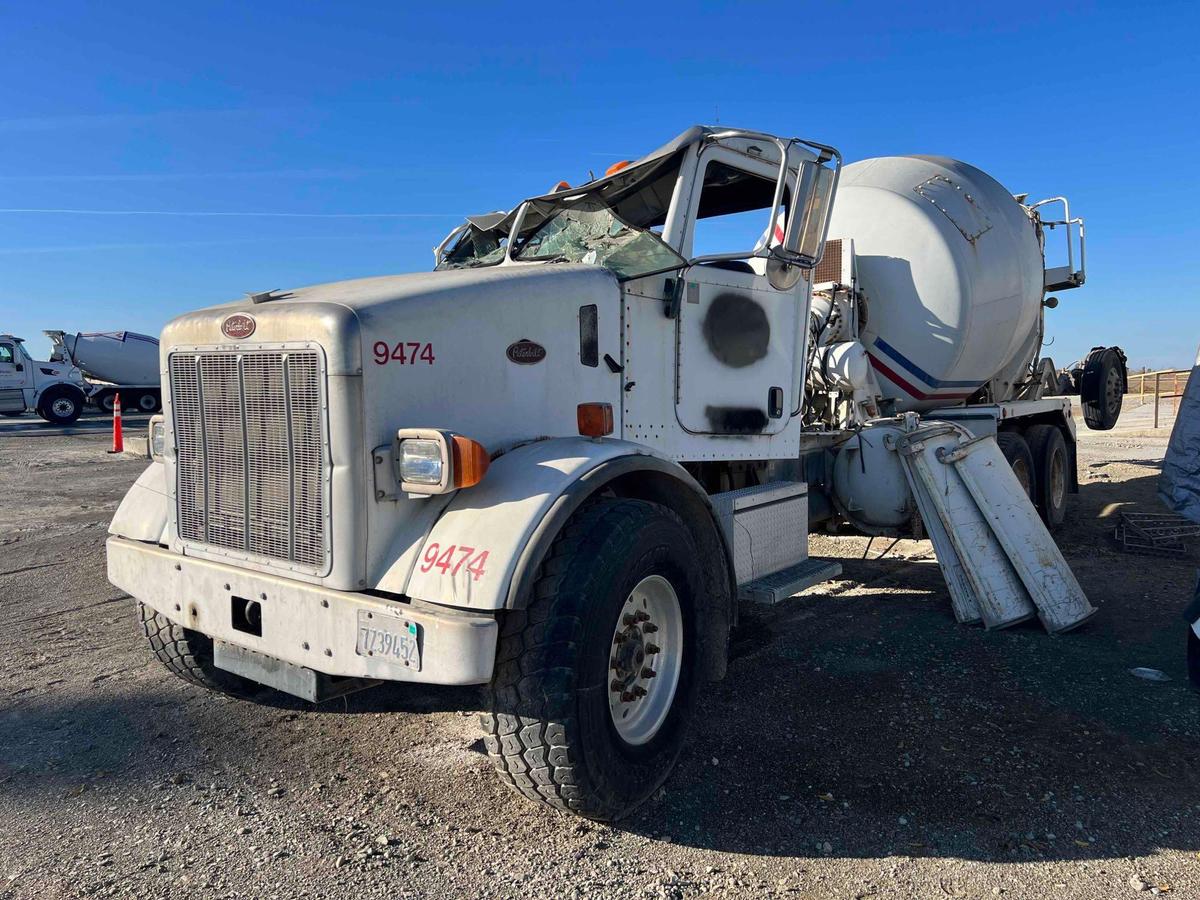 2006 Peterbilt 357 T/A Mixer Truck