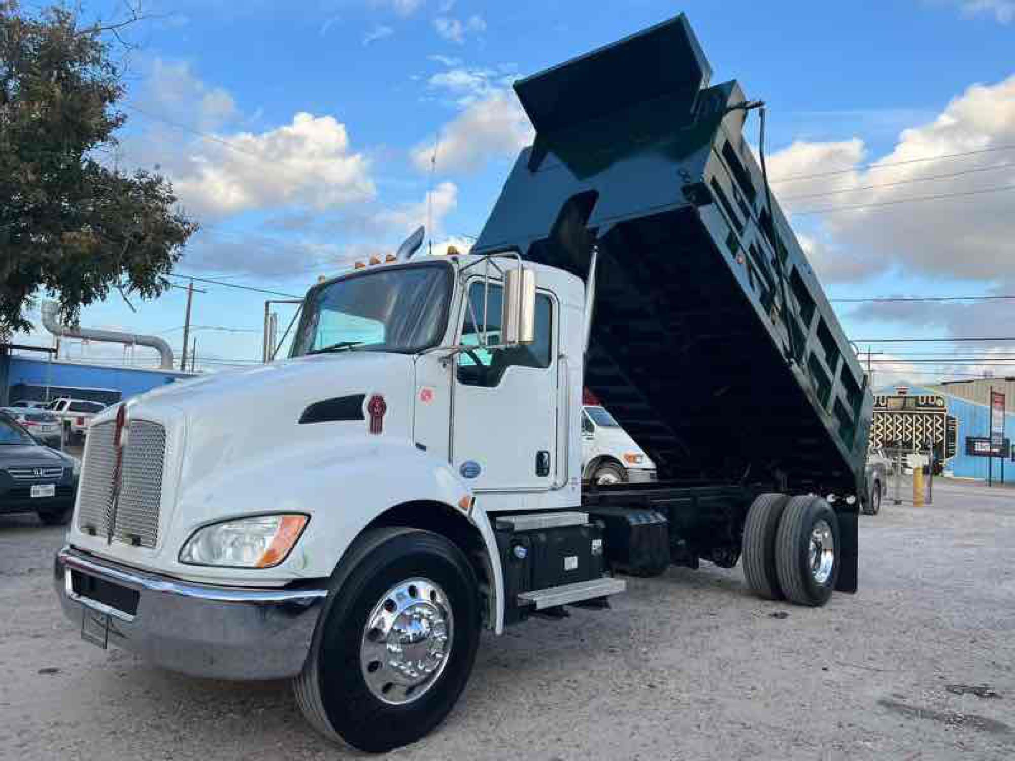 2014 Kenworth T370 S/A Dump Truck