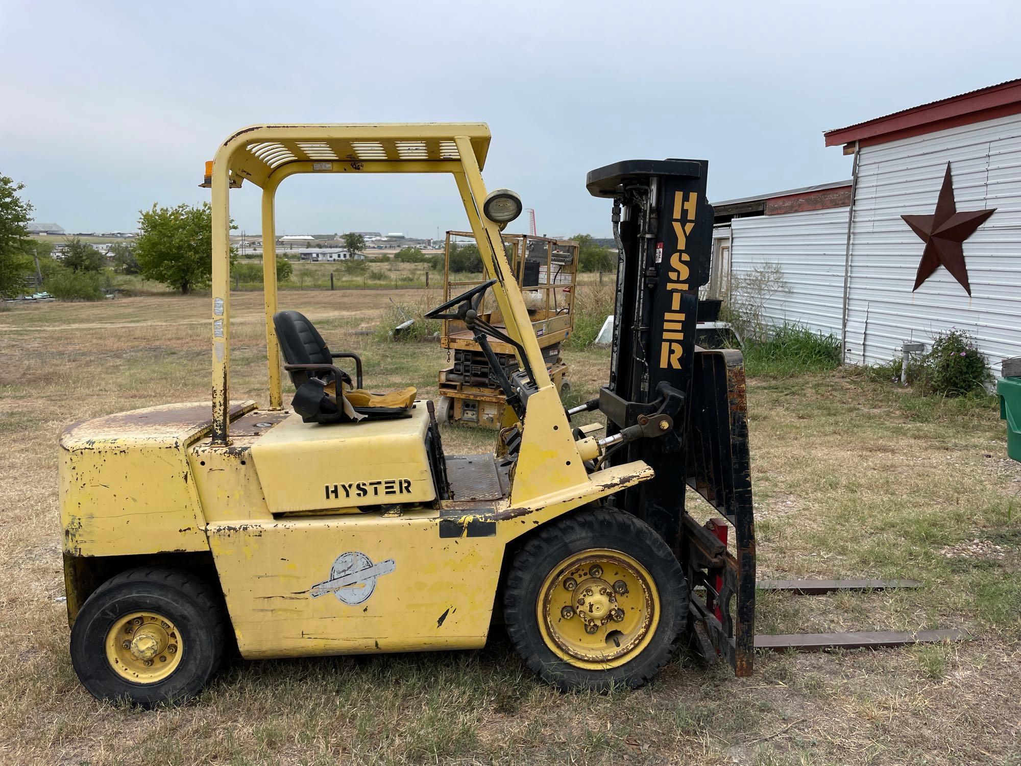 1989 Hyster H50XL Pneumatic Tire Forklift