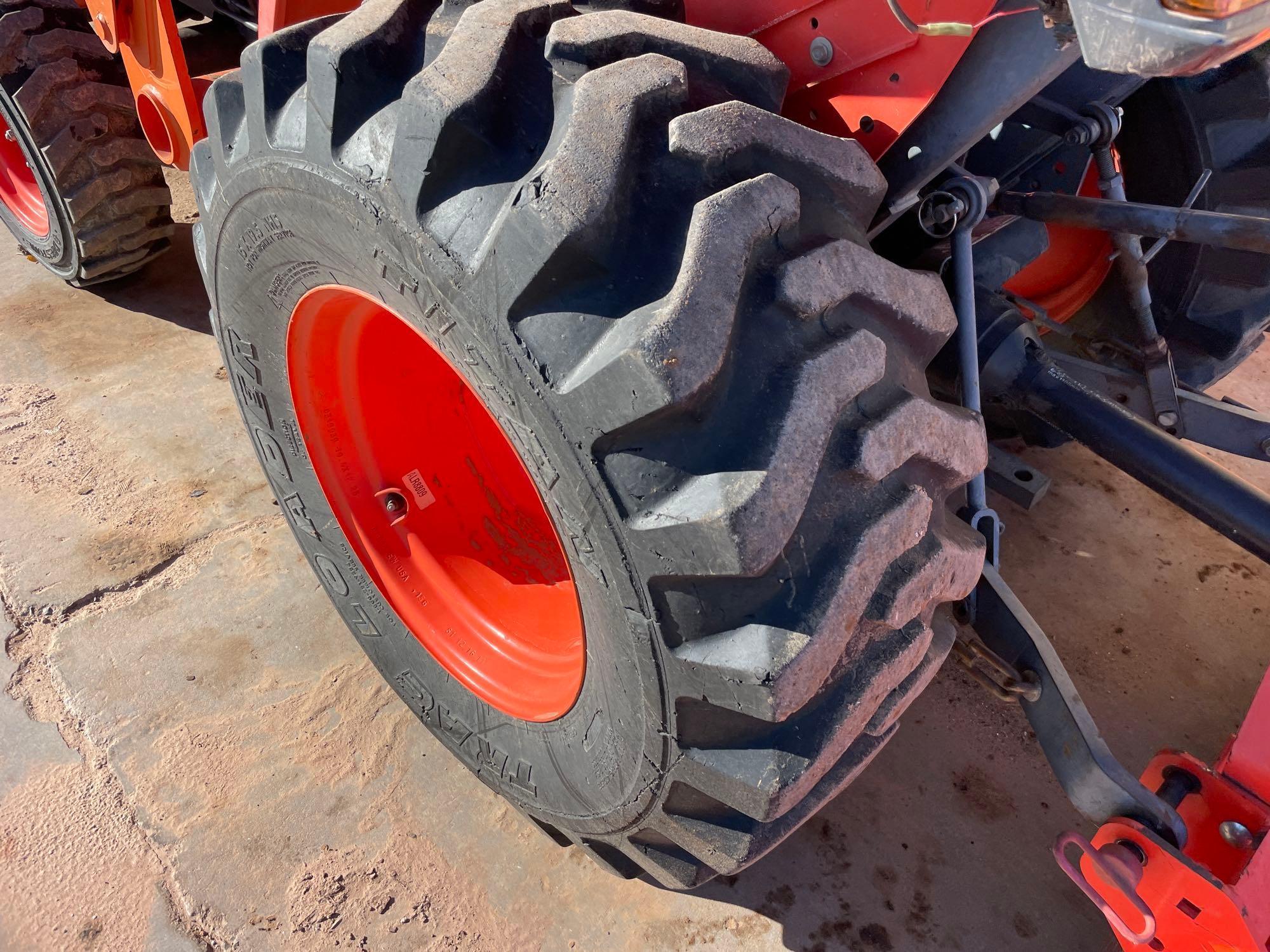 Kubota L3200HST 2WD Tractor with Rotary Cutter