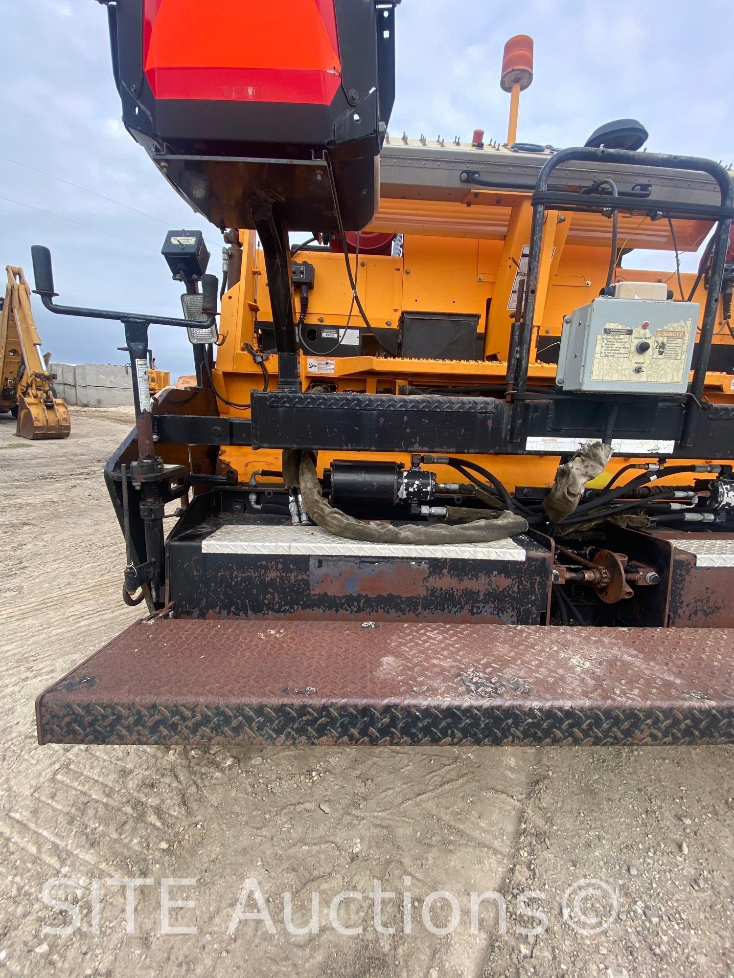 2011 LeeBoy 8515B Conveyor Paver