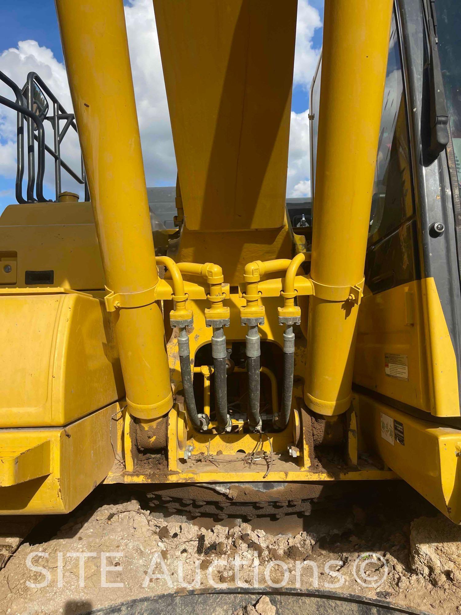 2019 Komatsu PC210LC-11 Hydraulic Excavator