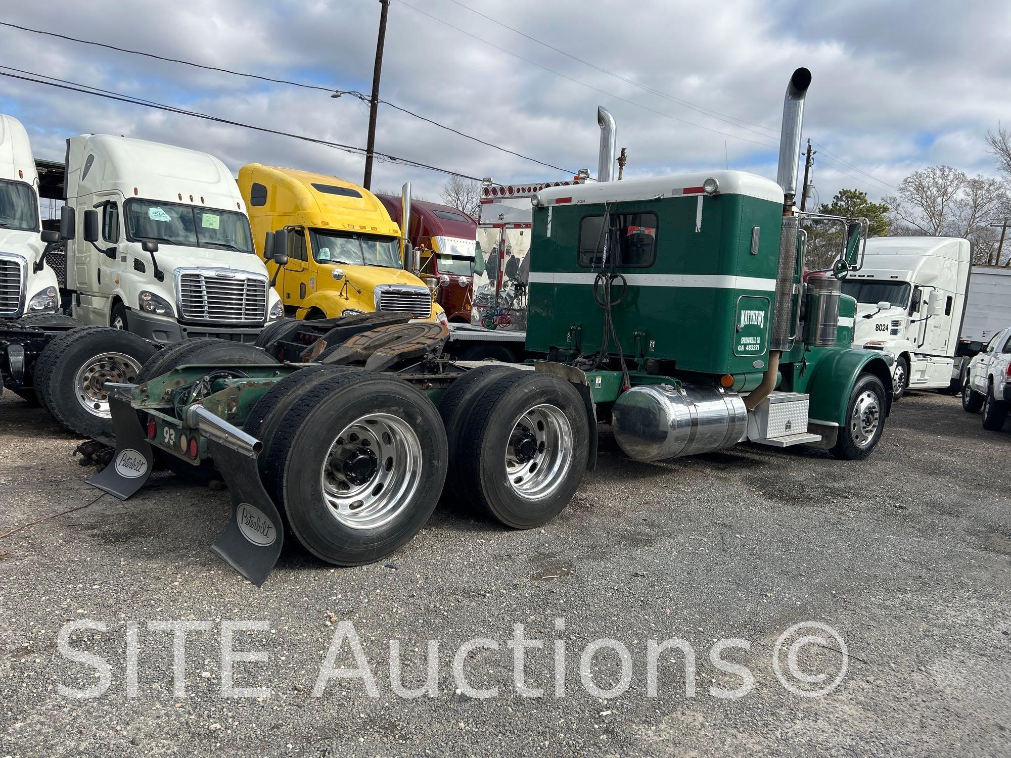 2008 Peterbilt 388 T/A Sleeper Truck Tractor