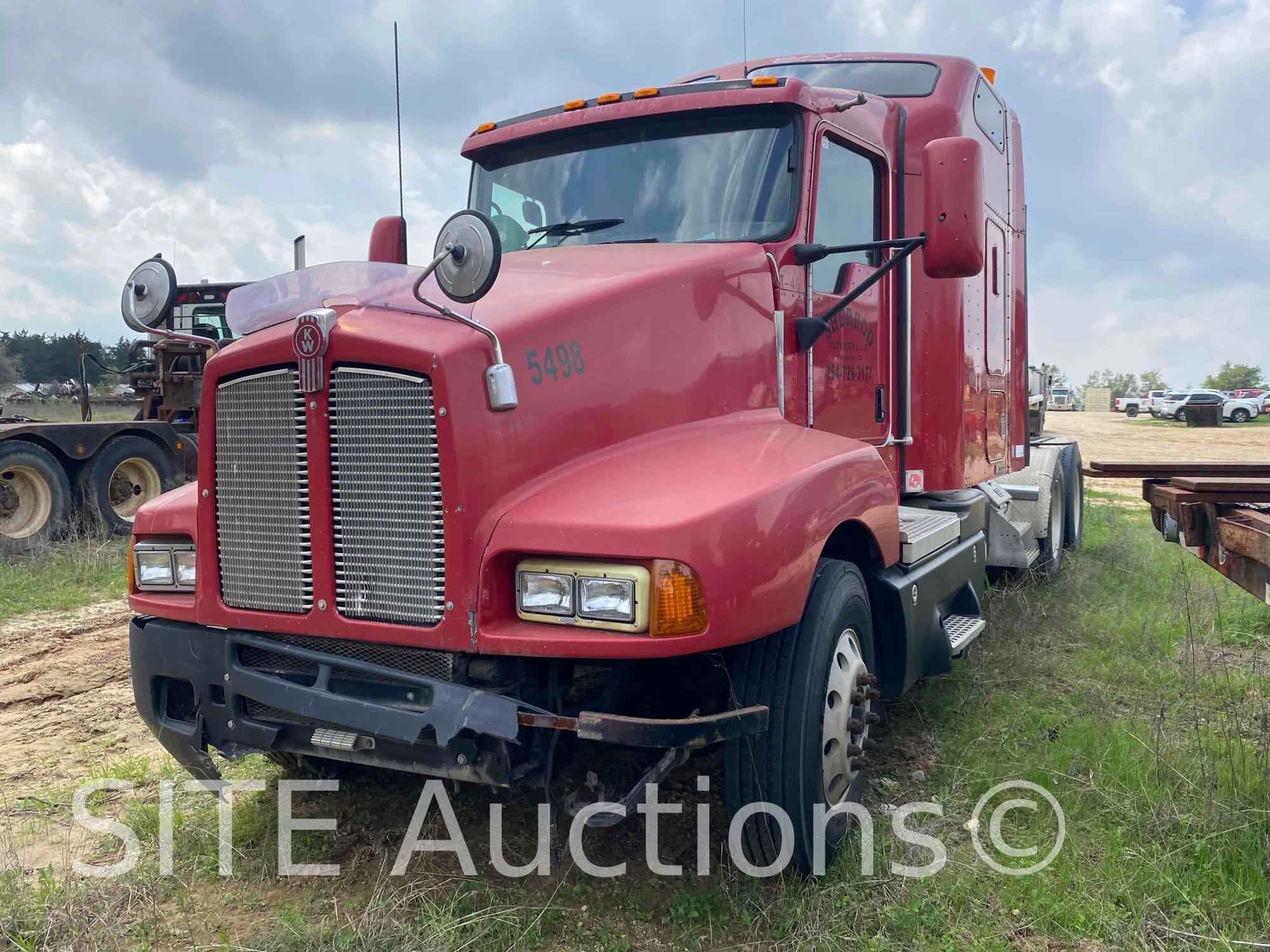 2004 Kenworth T/A Sleeper Truck Tractor