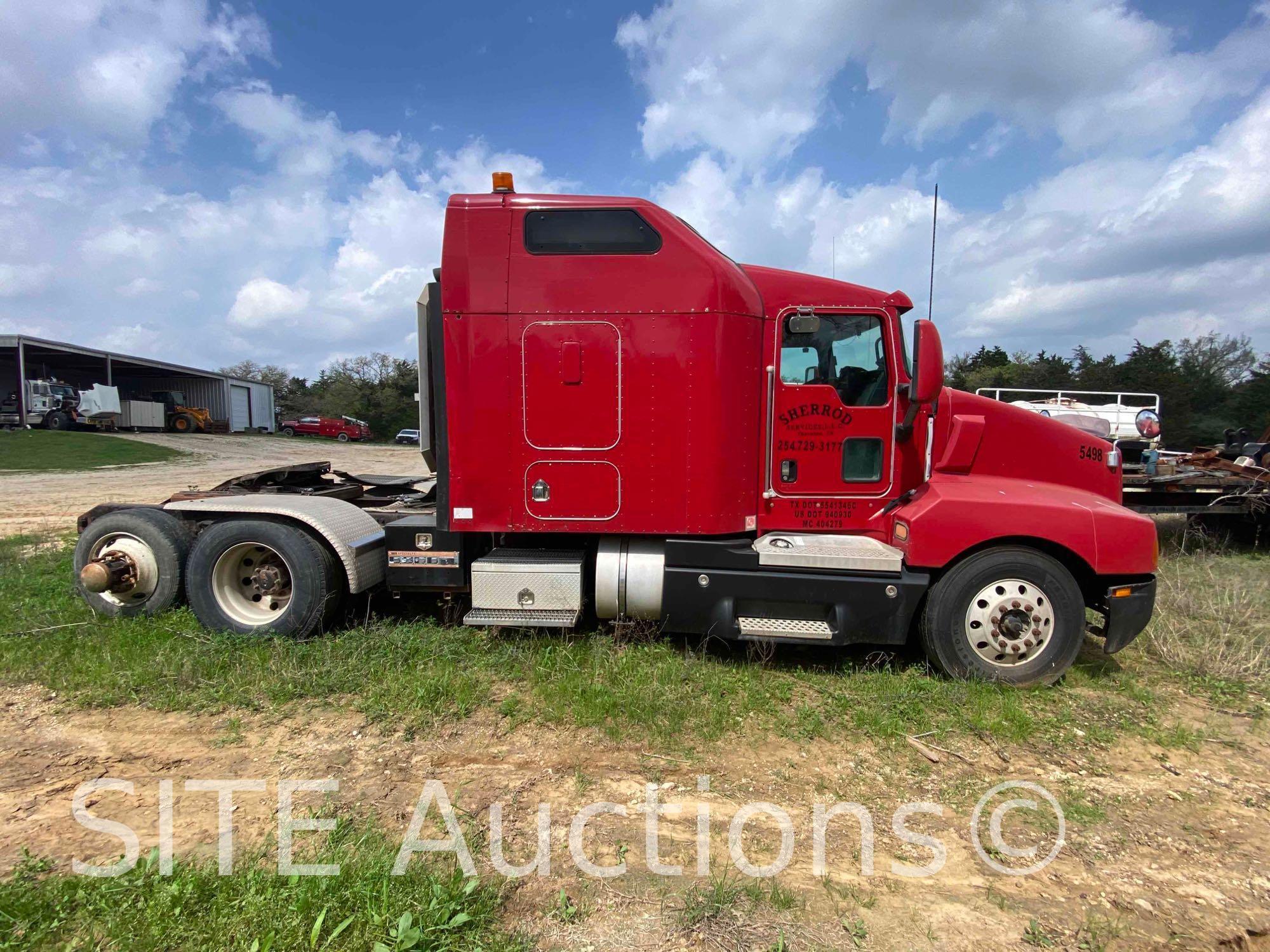 2004 Kenworth T/A Sleeper Truck Tractor