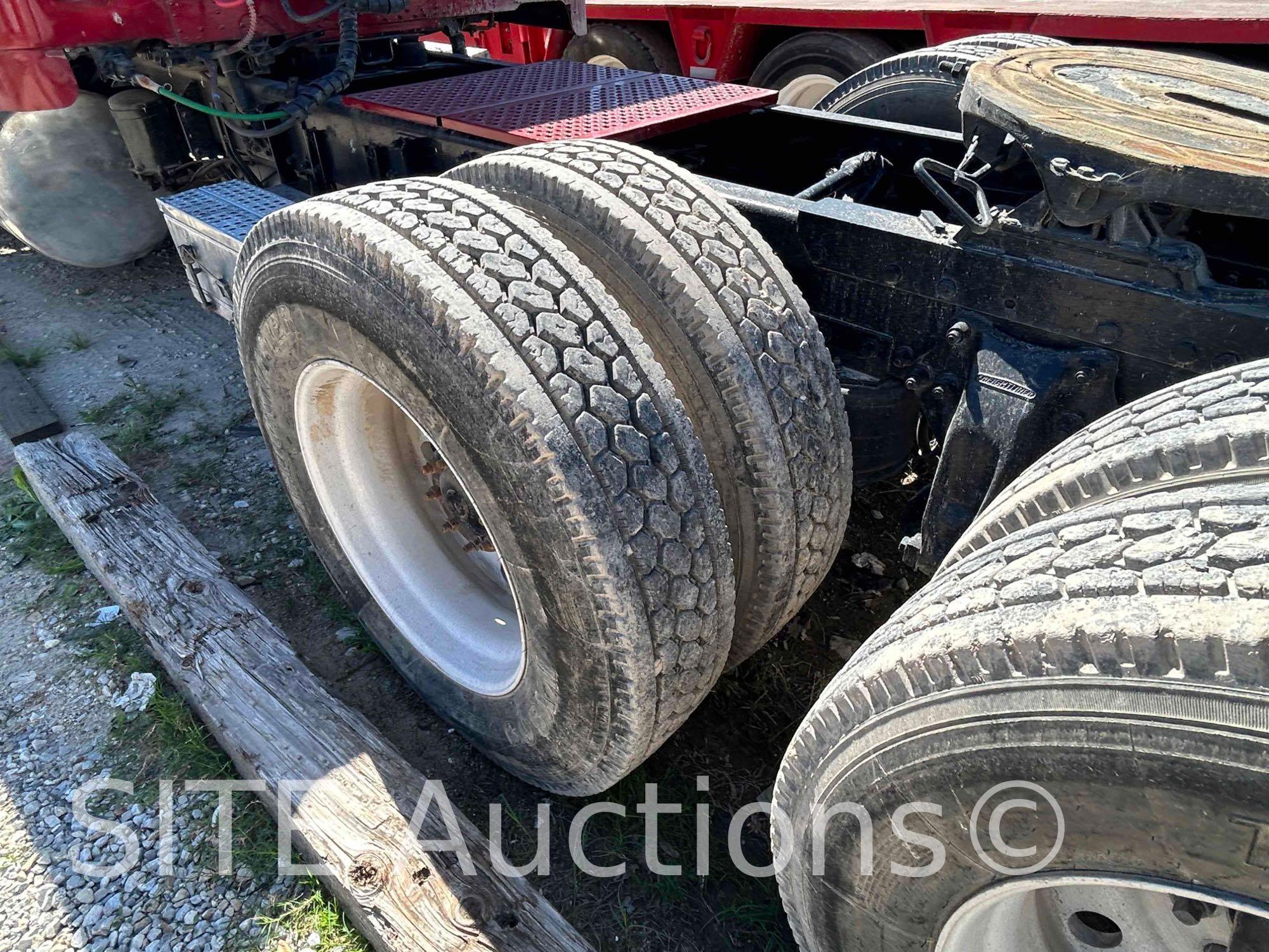 1994 Freightliner FLD T/A Sleeper Truck Tractor