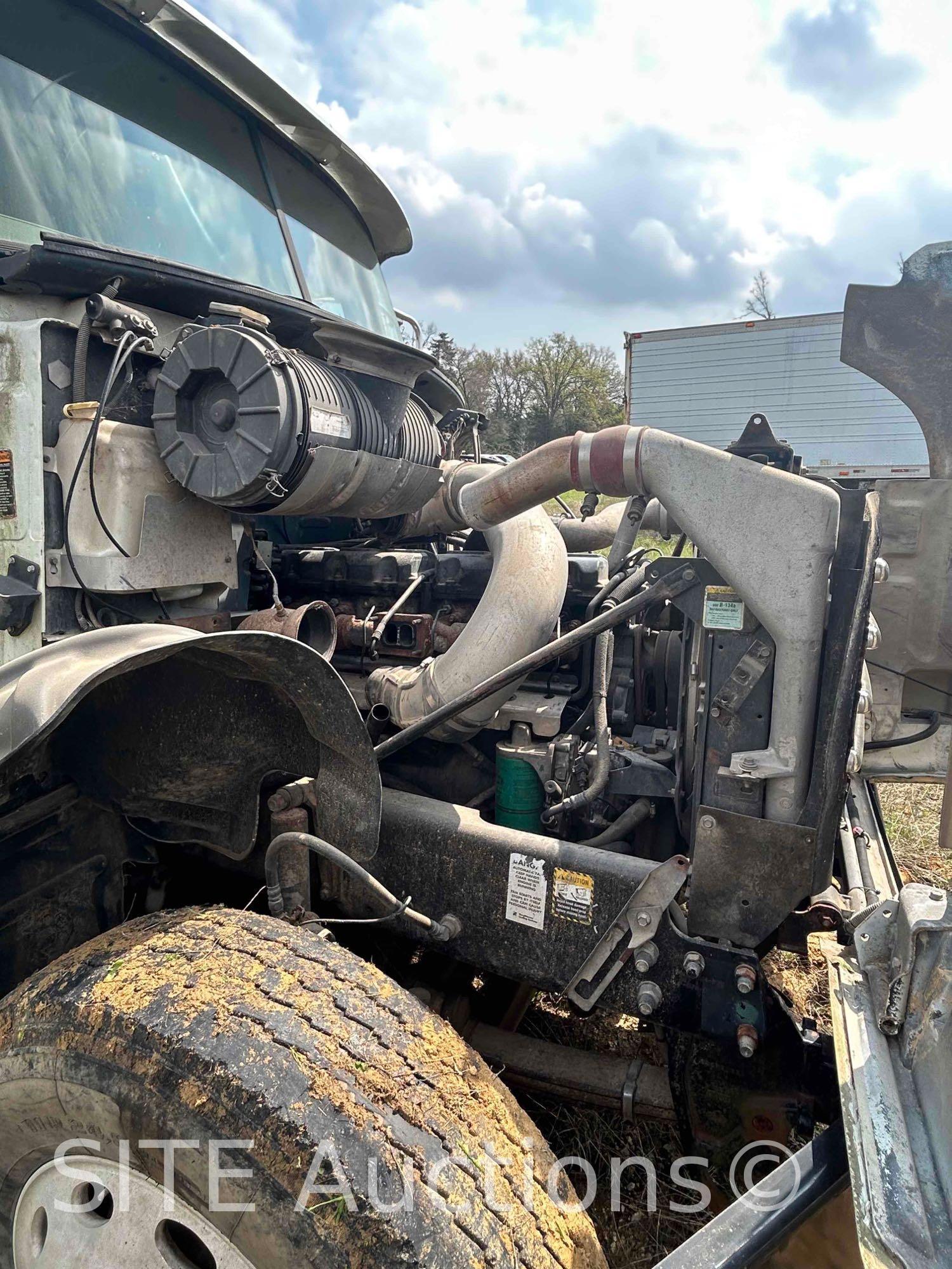 2005 Mack CV713 Granite T/A Truck Tractor w/ Winch