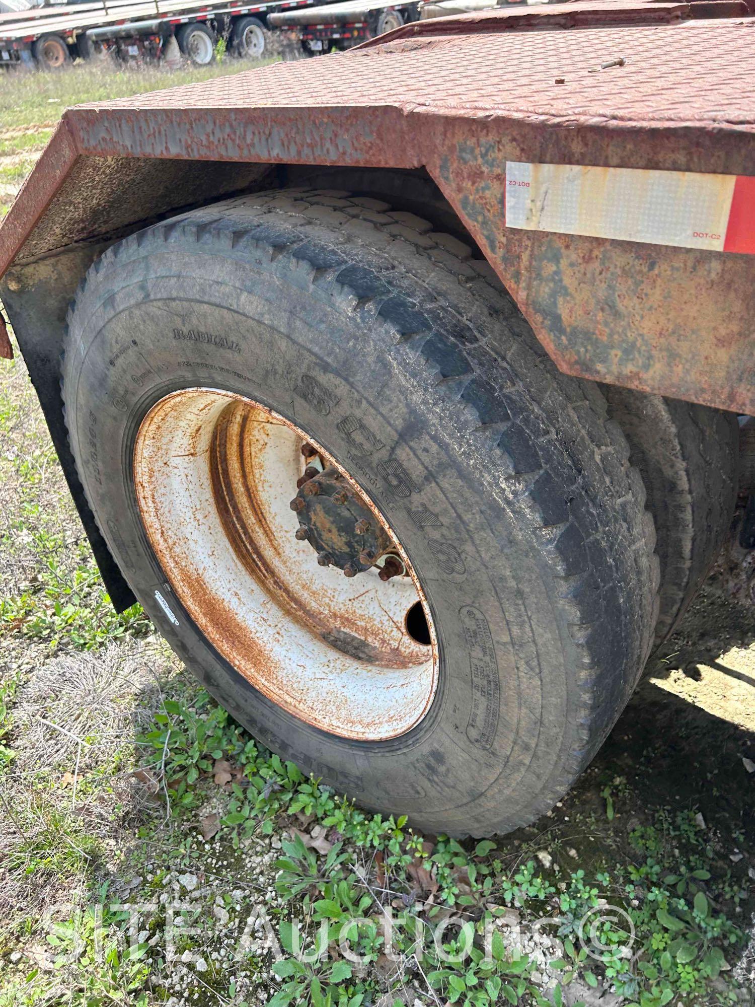 1988 Mack R690S T/A Truck Tractor w/ Winch