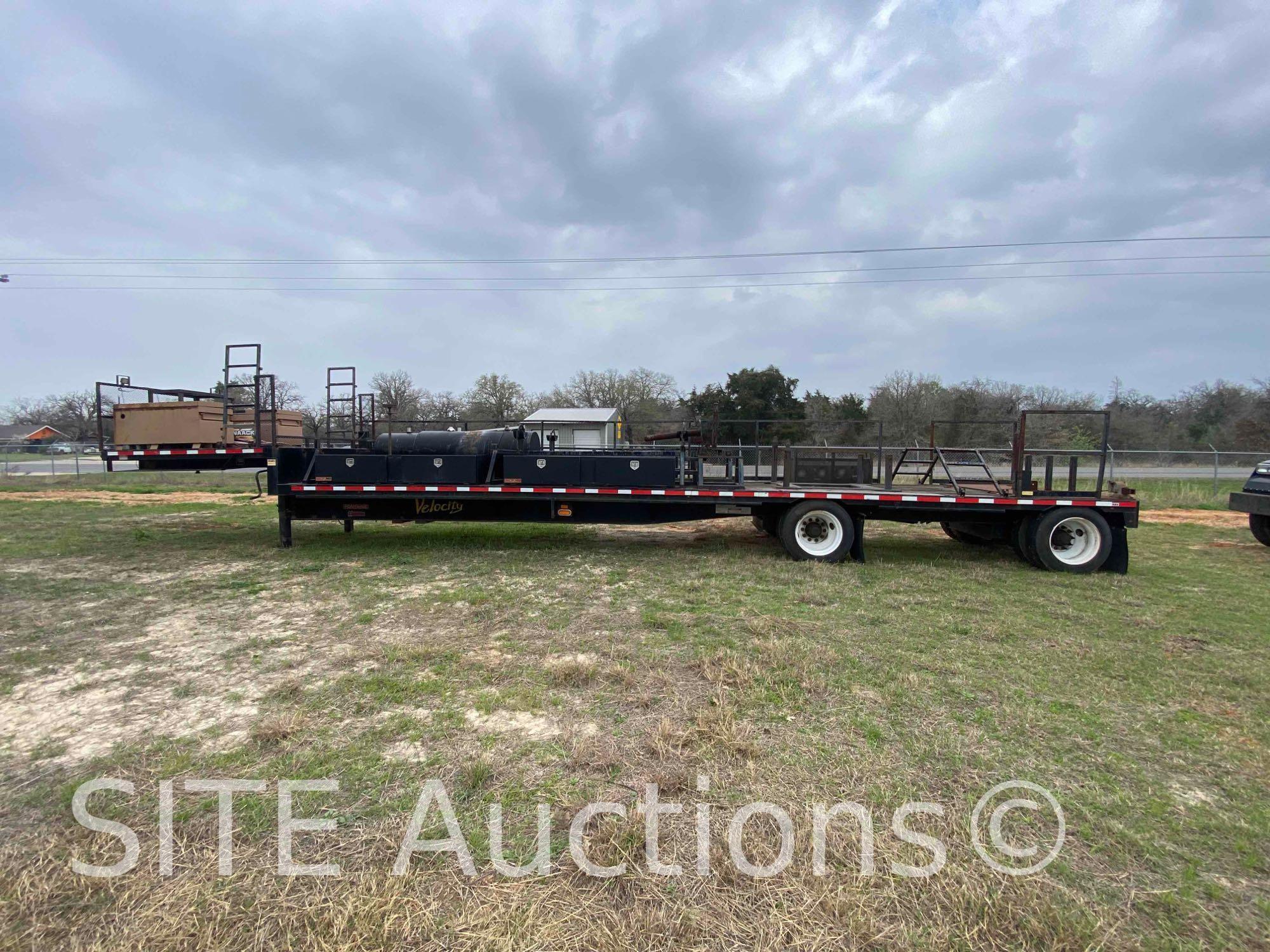 2013 Fontaine T/A Flatbed Equipment Trailer