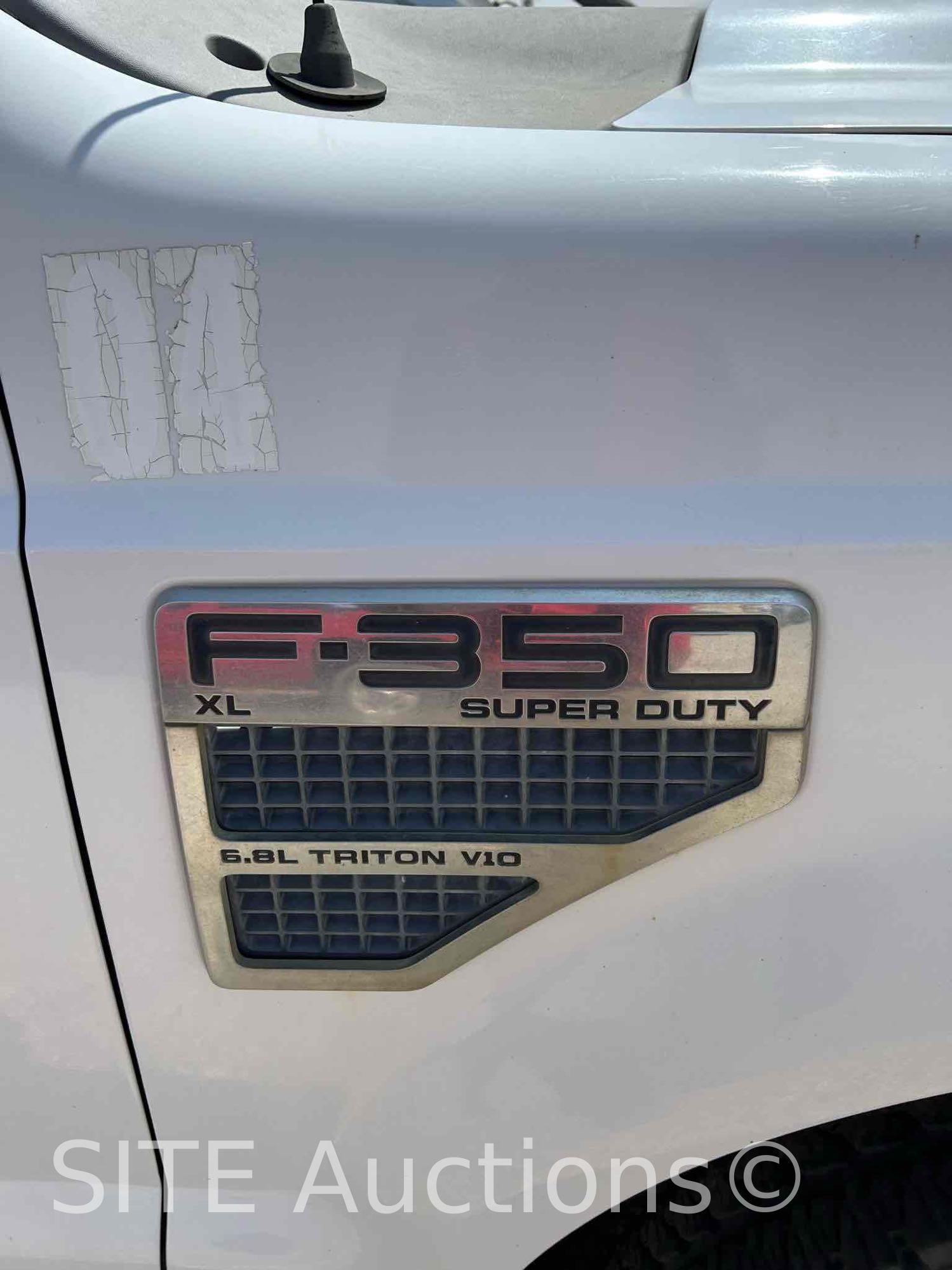 2008 Ford F350 SD XL Single Cab Service Truck