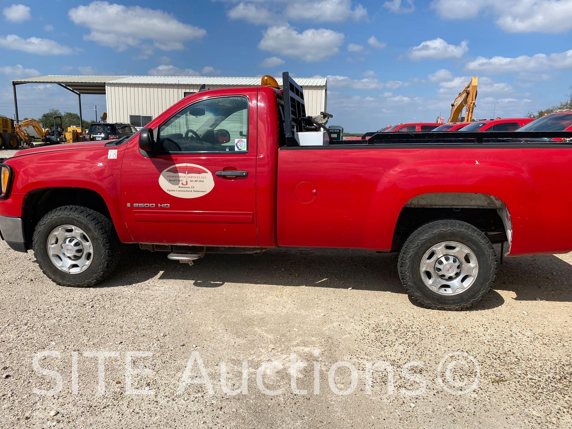 2009 GMC Sierra 2500HD Regular Cab Pickup Truck