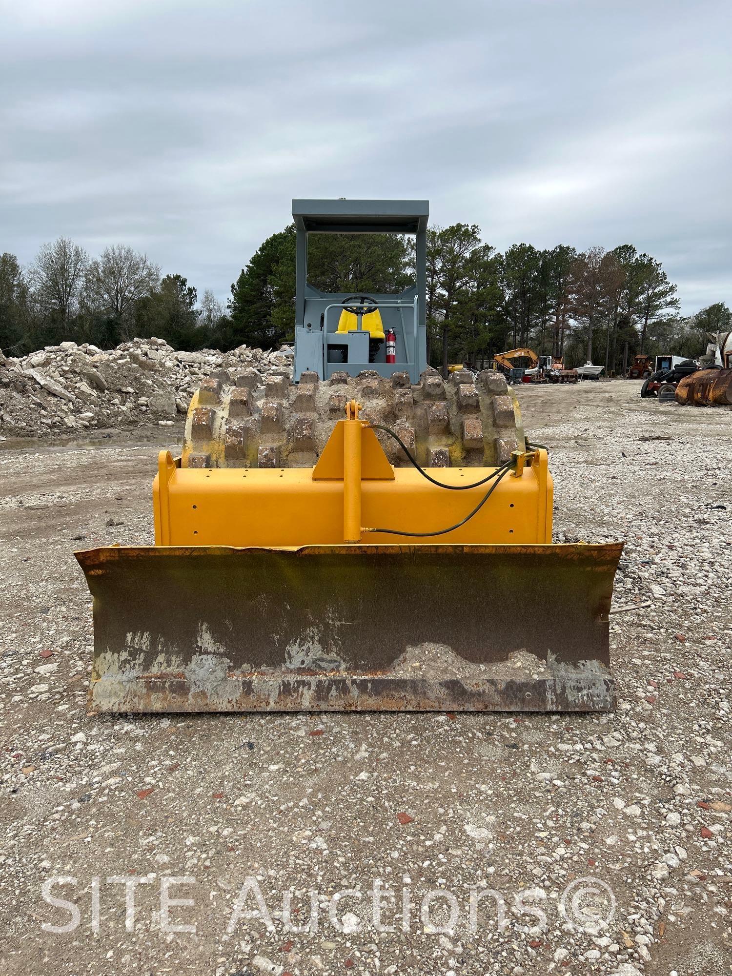 1999 Bomag BW213PDB-3 Vibratory Padfoot Roller