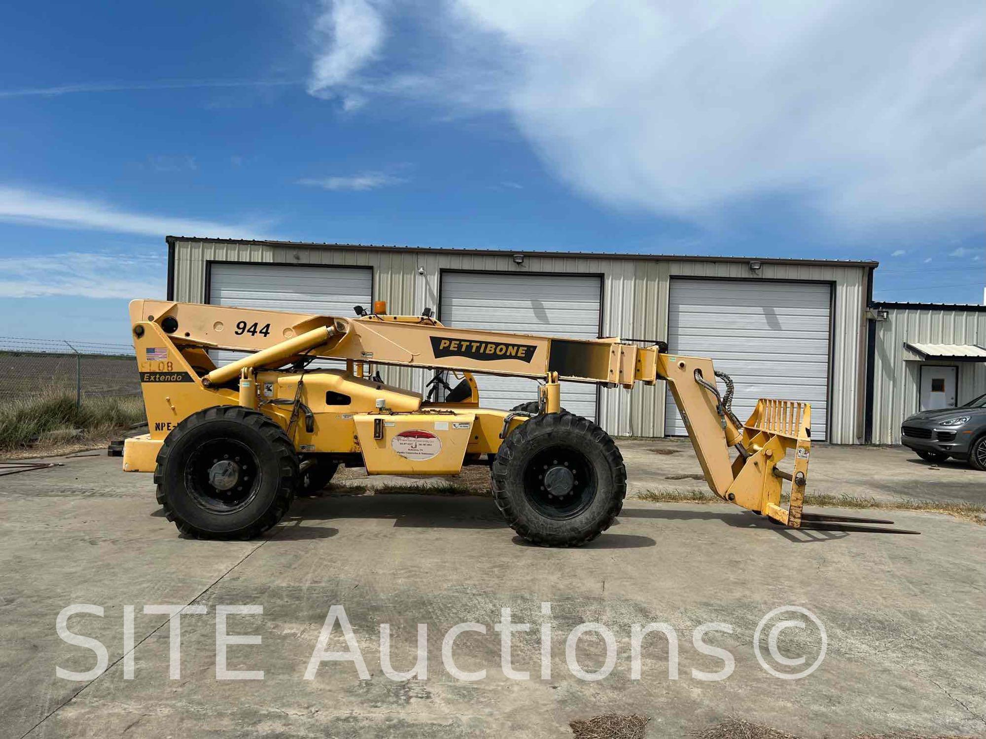 2013 Pettibone 944 Extendo 4x4x4 Telescopic Forklift