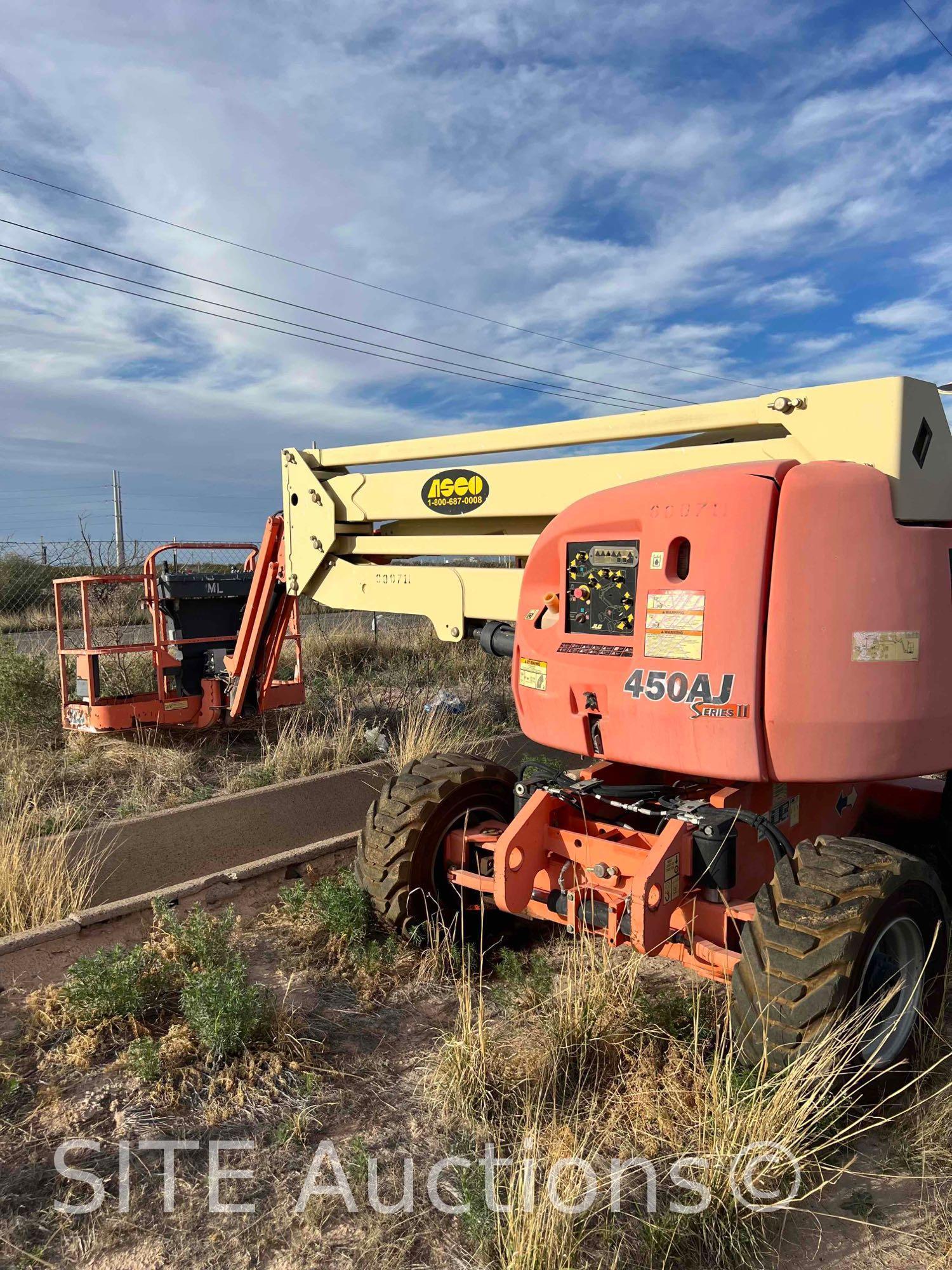 2008 JLG 450AJ Articulating Man Lift