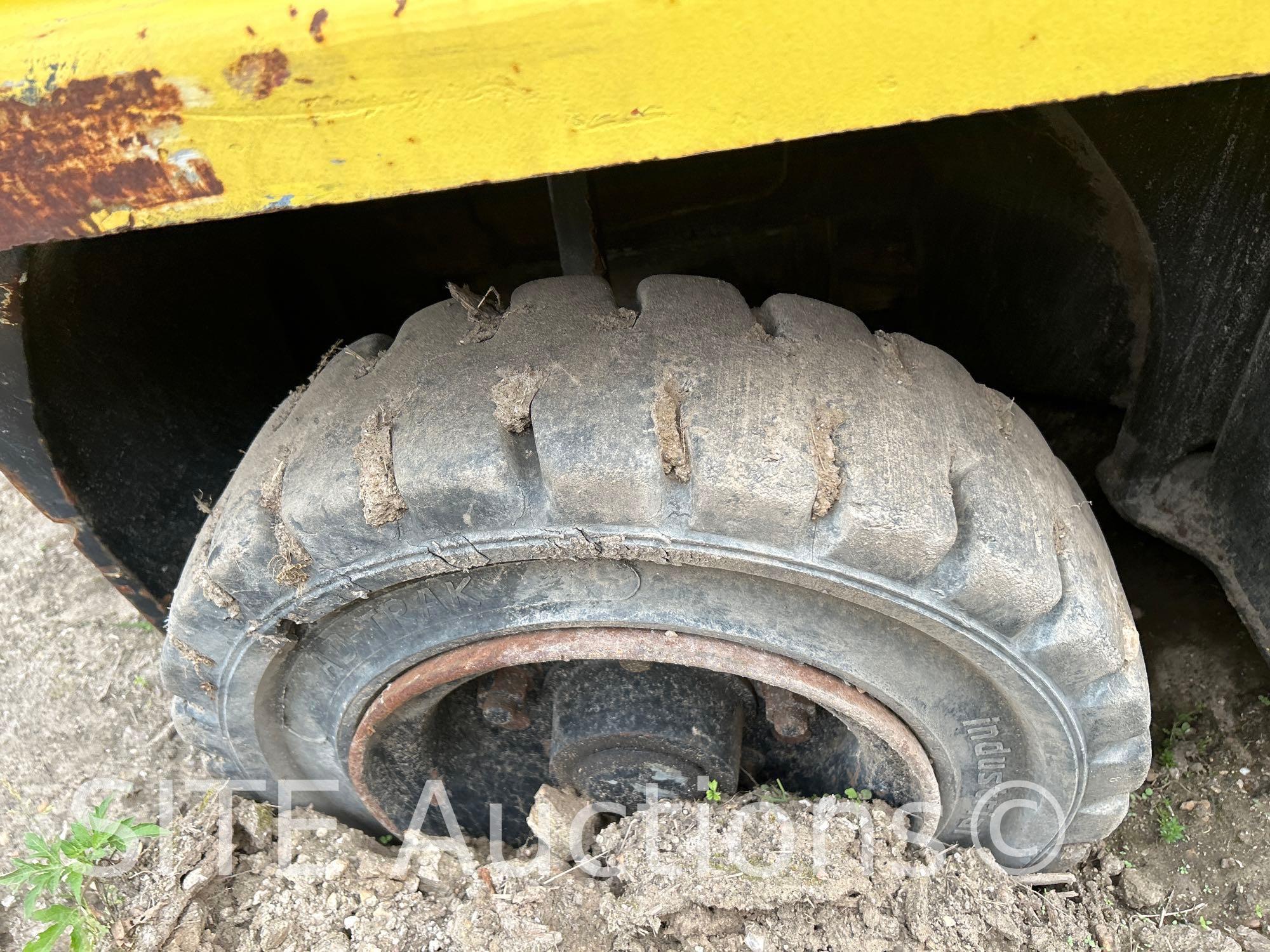 2002 Hyster H100XM Pneumatic Tire Forklift