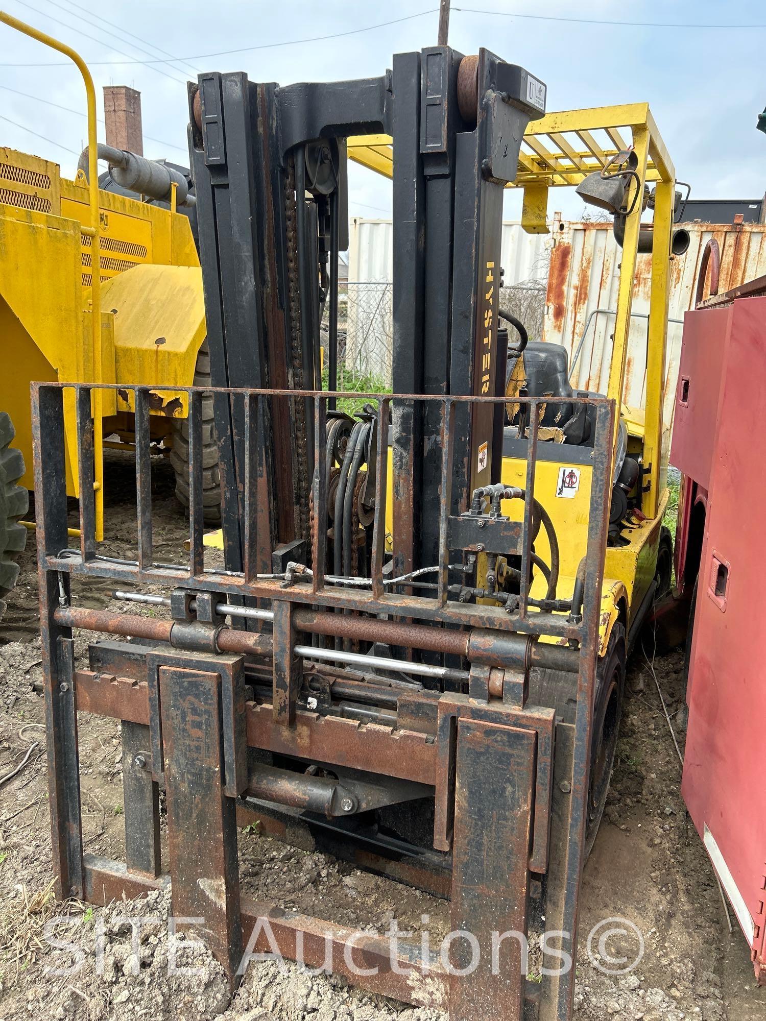 2002 Hyster H100XM Pneumatic Tire Forklift