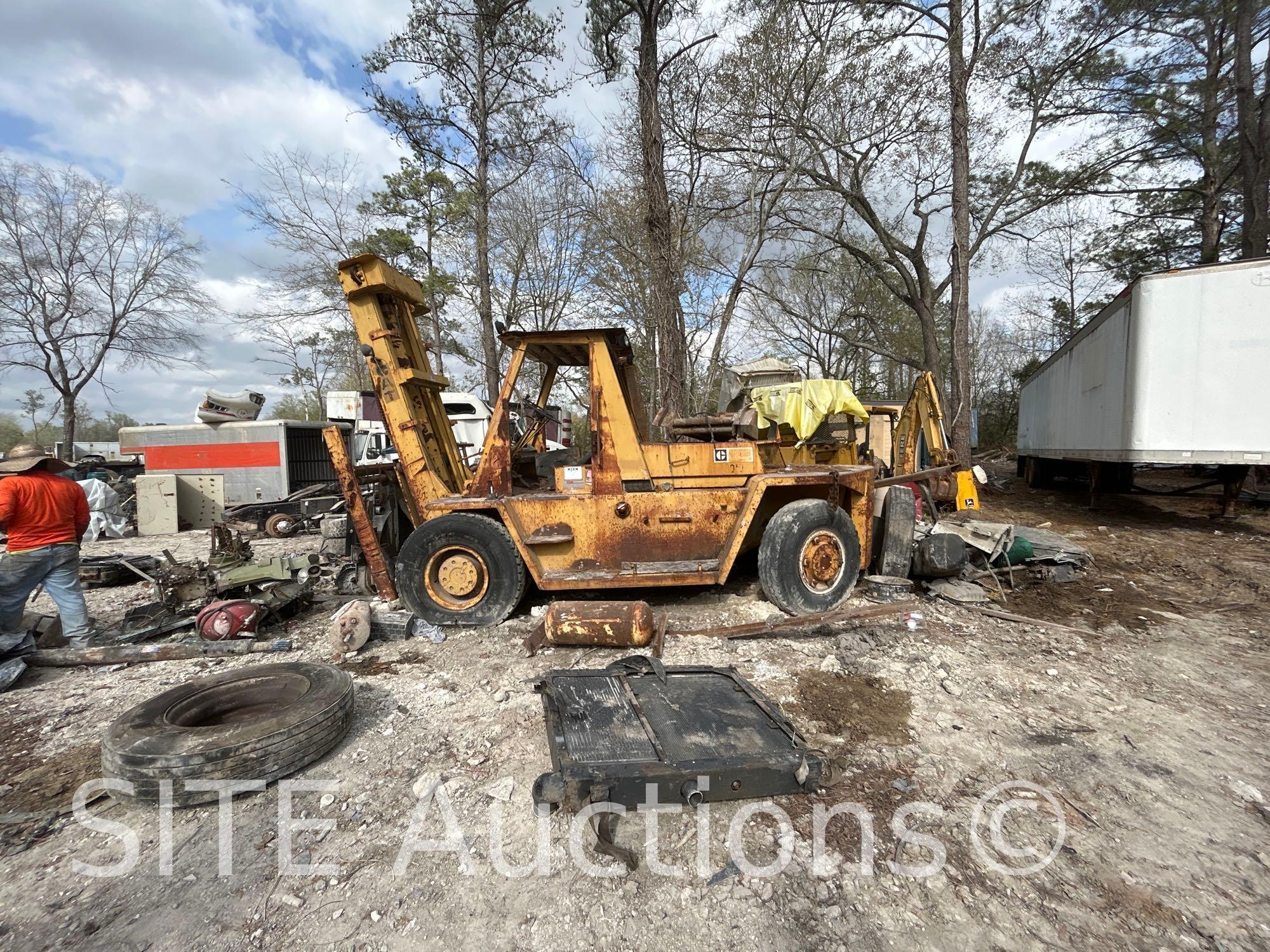 CAT V300 Forklift