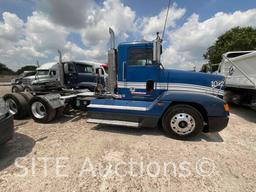 1995 Freightliner FLD T/A Daycab Truck Tractor