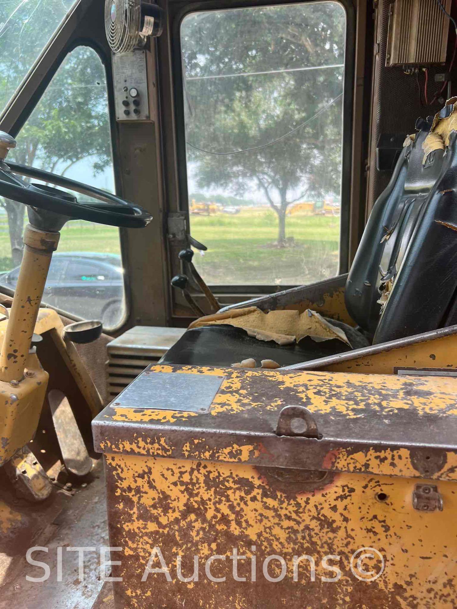 1980 CAT 950 Wheel Loader