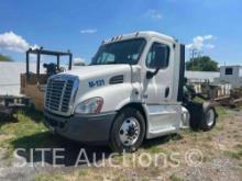 2014 Freightliner Cascadia S/A Daycab Truck Tractor