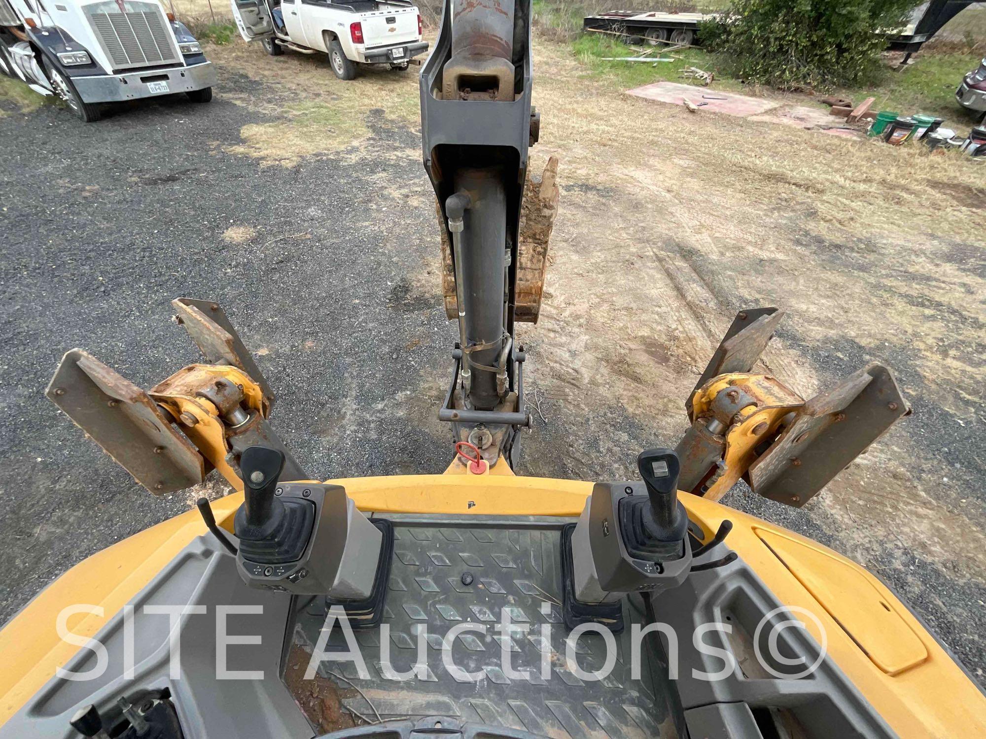 2013 Volvo BL70B 4x4 Backhoe Loader