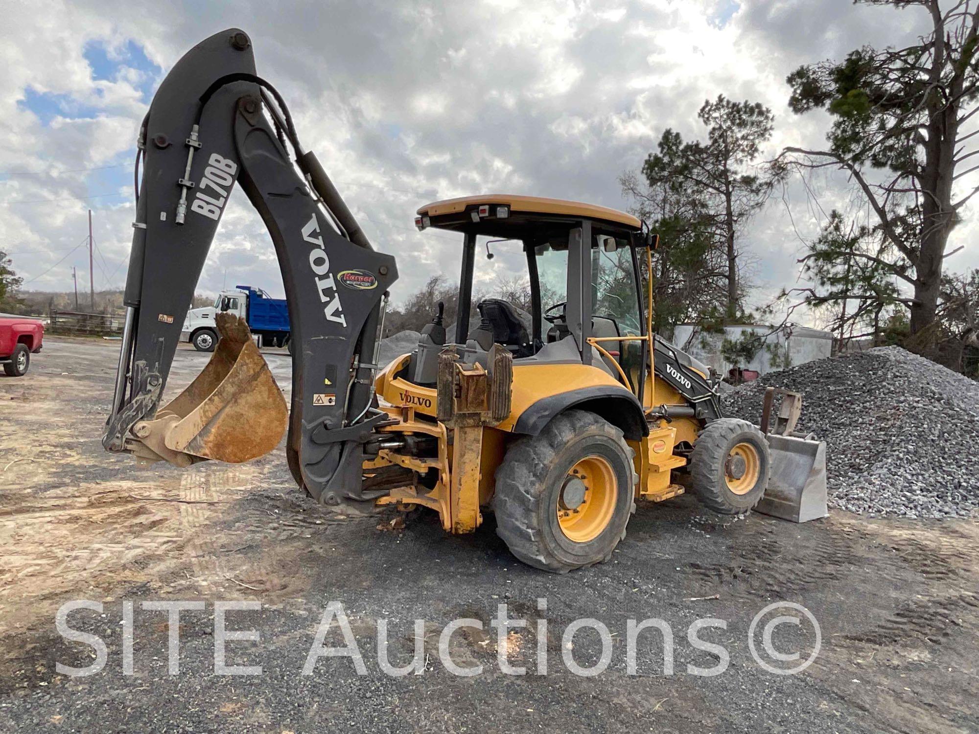 2013 Volvo BL70B 4x4 Backhoe Loader