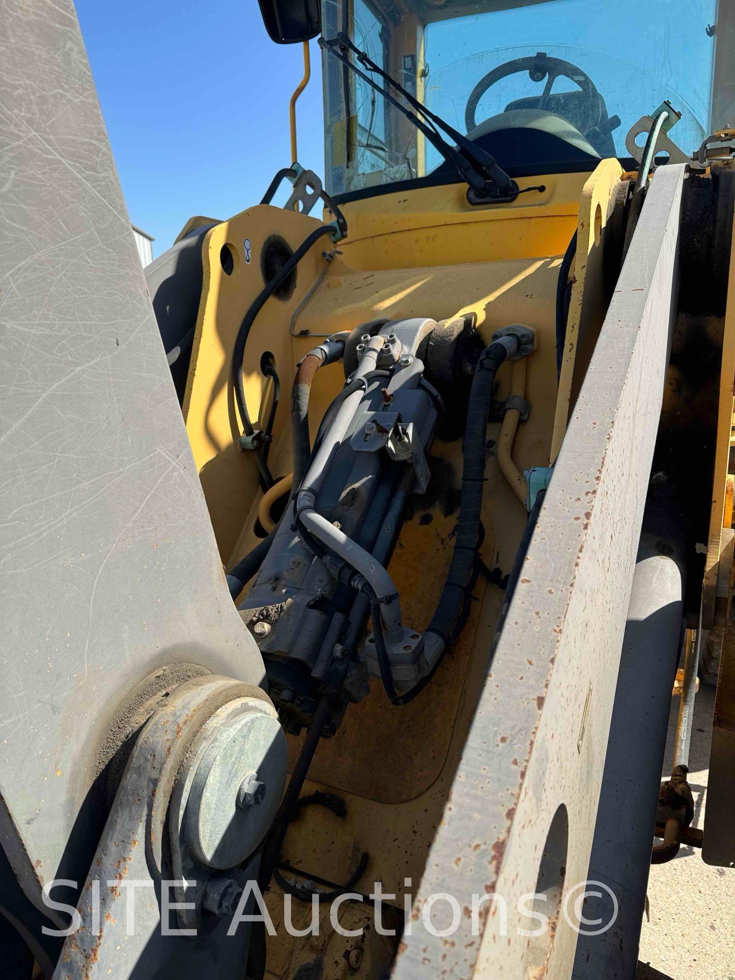 2003 Volvo L90E Wheel Loader