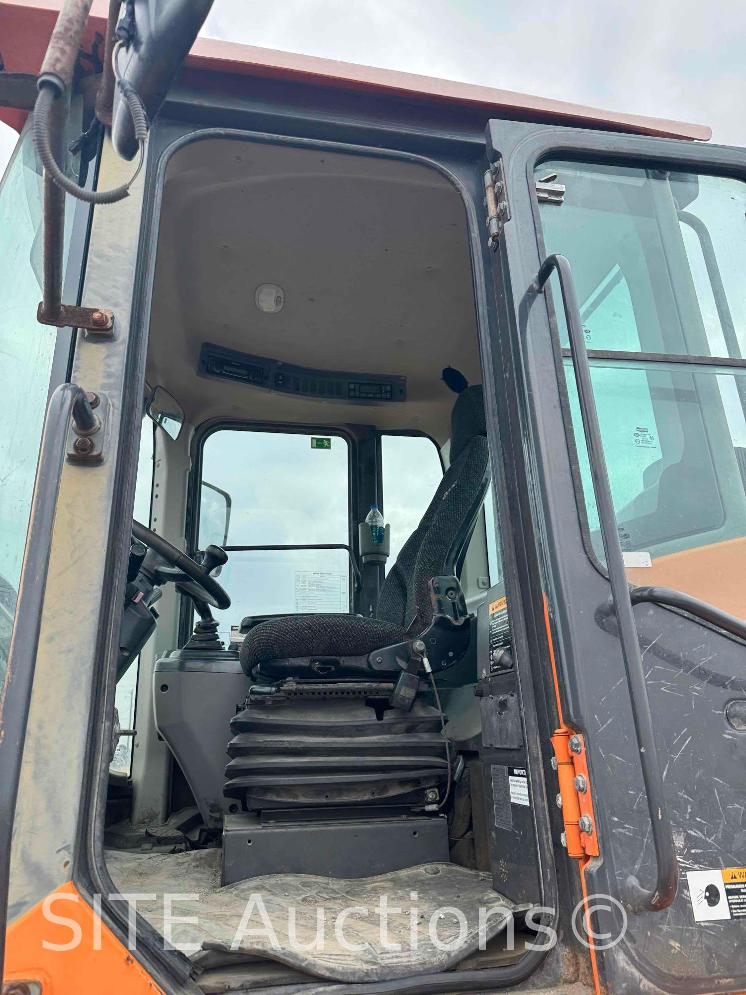 2014 Doosan DL200-3 Wheel Loader