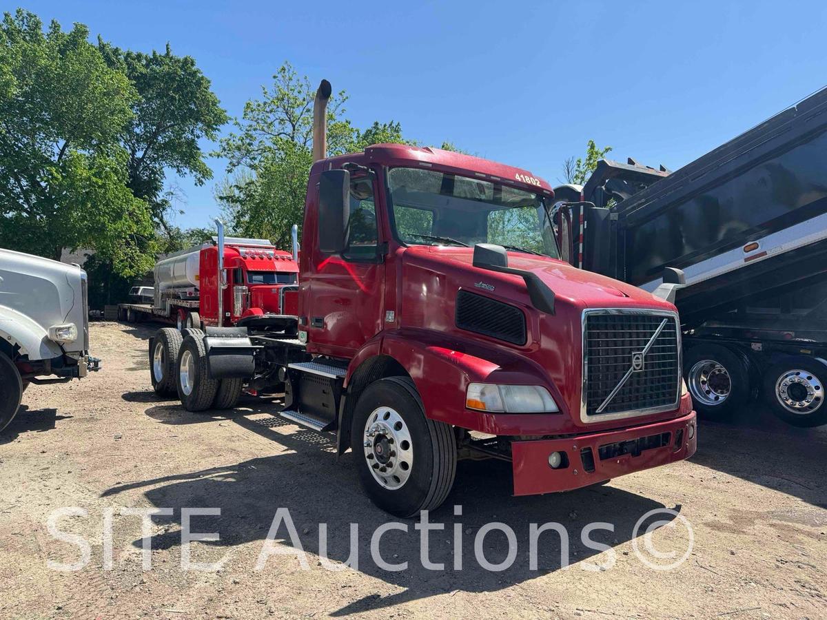 2018 Volvo VNM T/A Daycab Truck Tractor