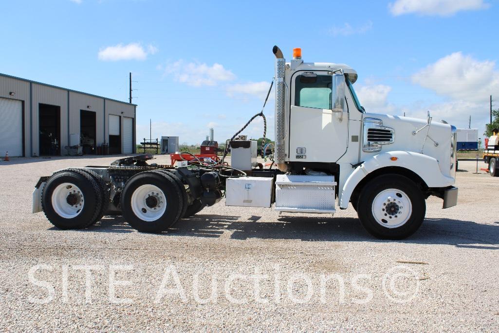 2016 Freightliner Coronado T/A Daycab Truck Tractor