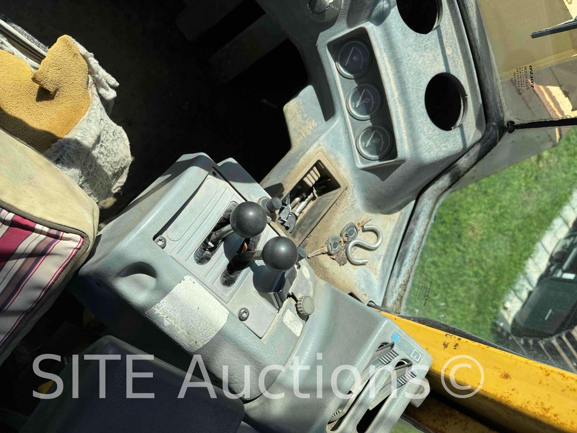 1996 Volvo L150C Wheel Loader