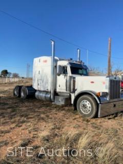 2004 Peterbilt 379 T/A Sleeper Truck Tractor