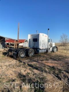 2004 Peterbilt 379 T/A Sleeper Truck Tractor