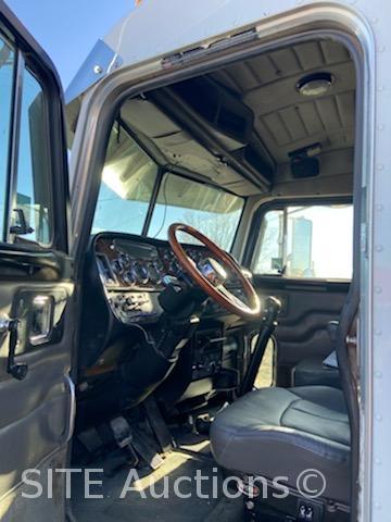 2004 Peterbilt 379 T/A Sleeper Truck Tractor