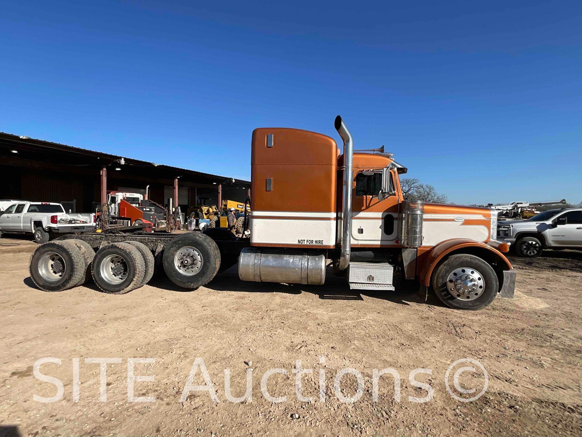 1998 Peterbilt 379 Tri/A Sleeper Truck Tractor